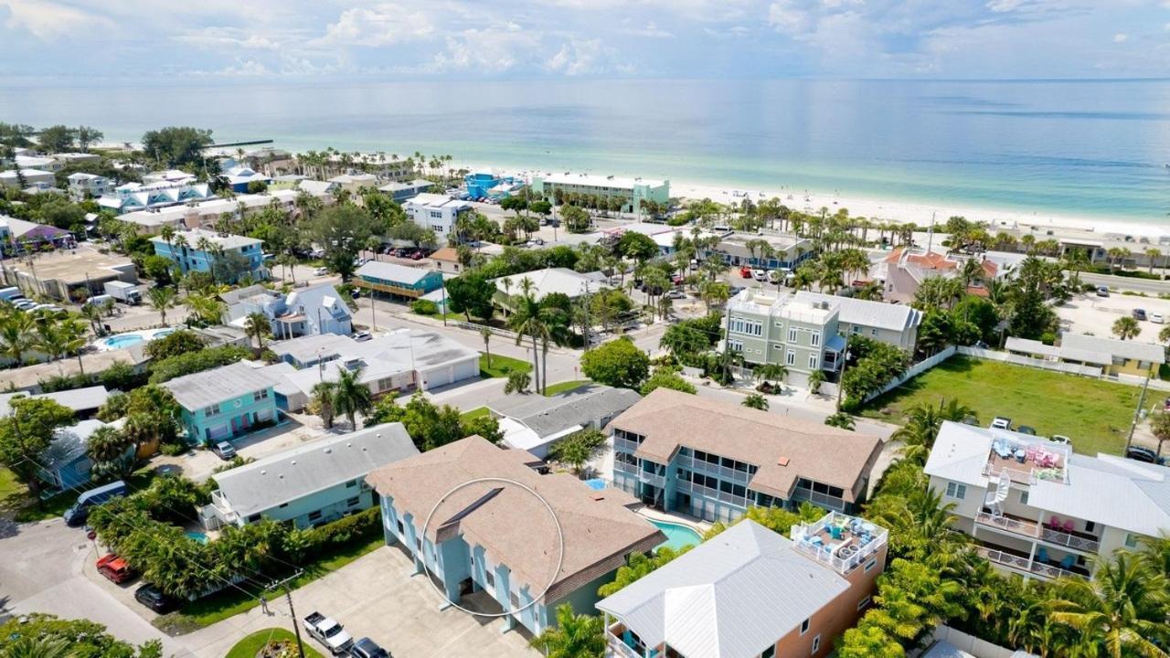 Coastal Cheer Apartment